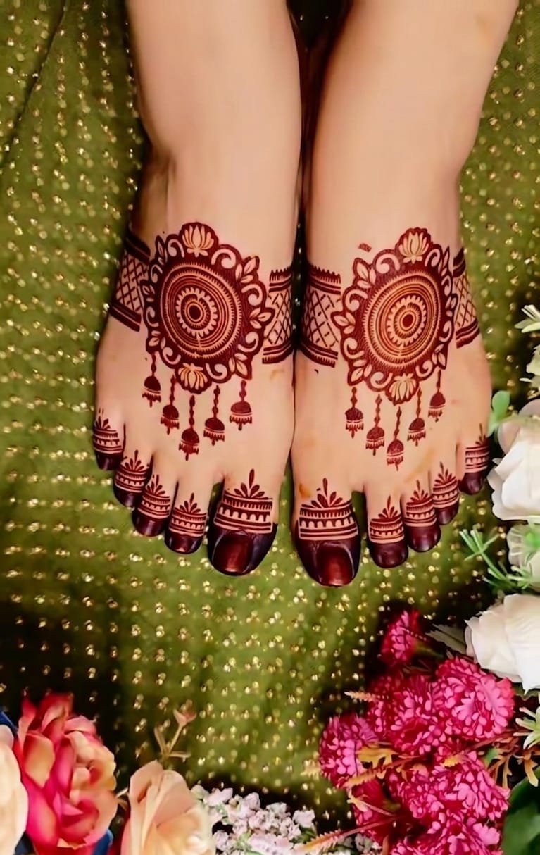 Most Viral Feet MEHENDI STICKER / Henna stencils  SN-255 Pair